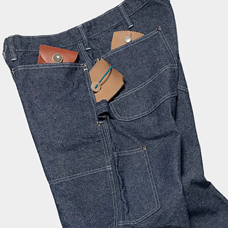 Get Side Pockets Detail Blue Denim Trapez Tote at ₹ 1199